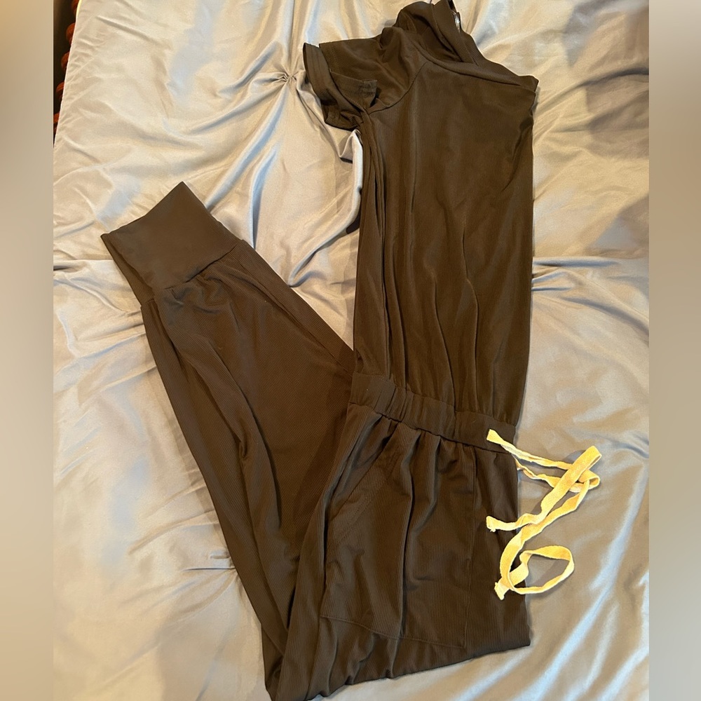 NWOT boutique jumpsuit